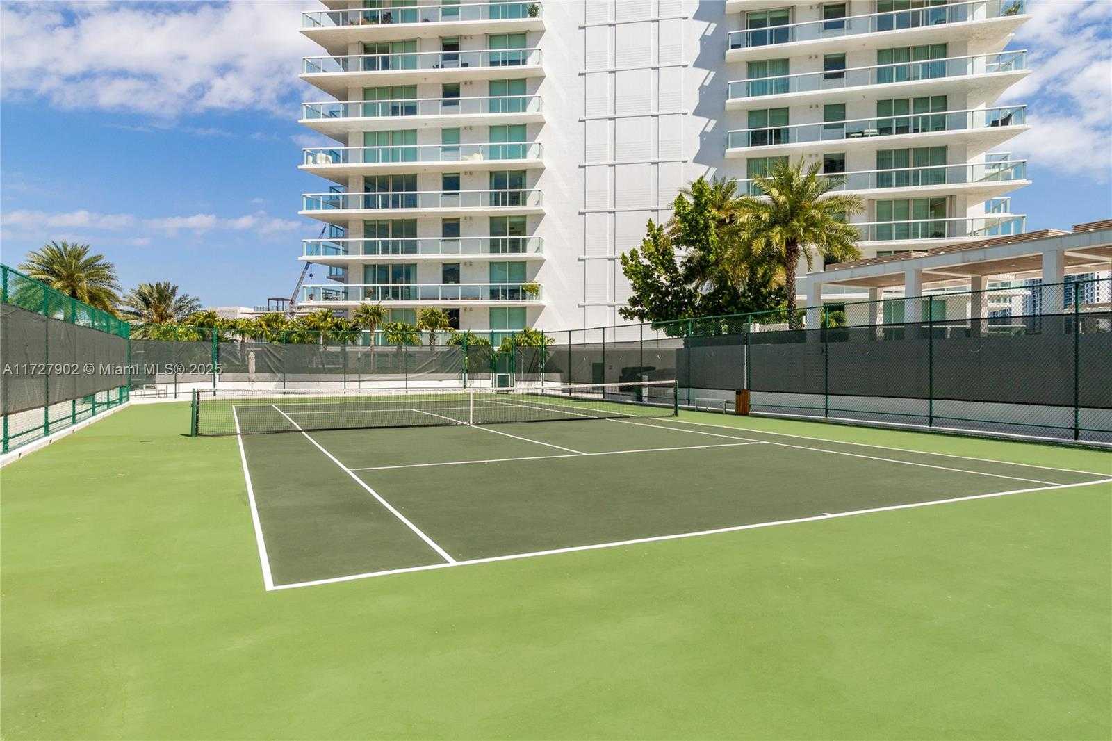 Small Image of 10 VENETIAN WAY #1903, Miami Beach Number 45