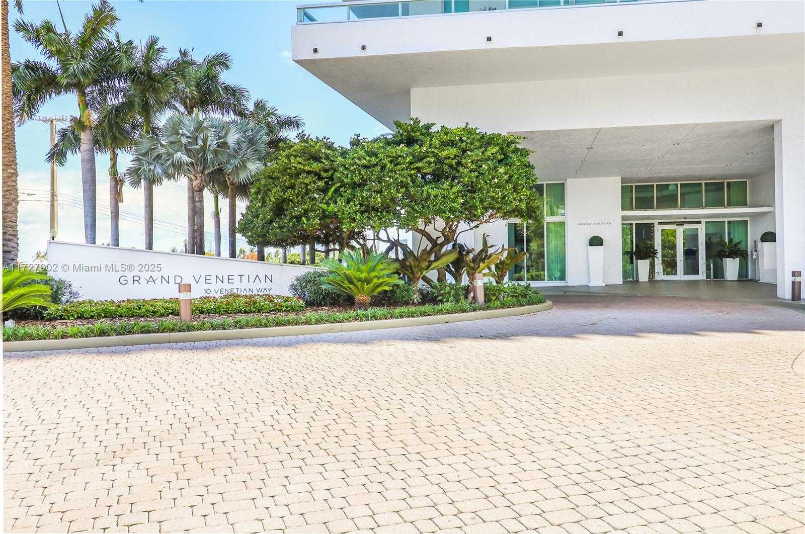 Small Image of 10 VENETIAN WAY #1903, Miami Beach Number 46