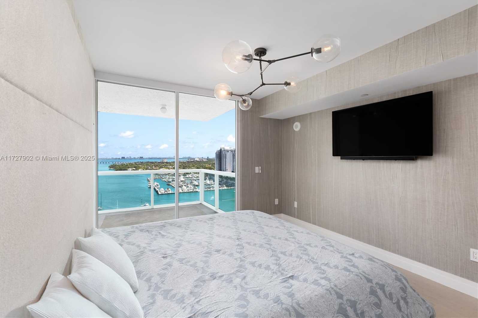Small Image of 10 VENETIAN WAY #1903, Miami Beach Number 50