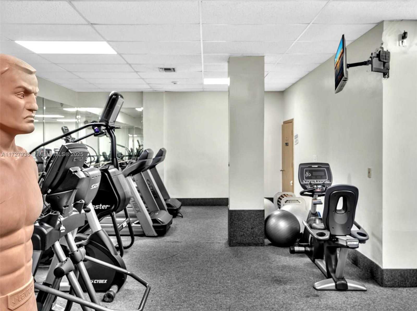 Small Image of 3800 SOUTH OCEAN DR #712A, Hollywood Number 26