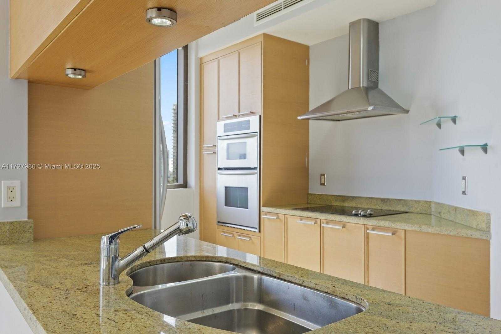 Small Image of 16275 COLLINS AVE #904, Sunny Isles Beach Number 4