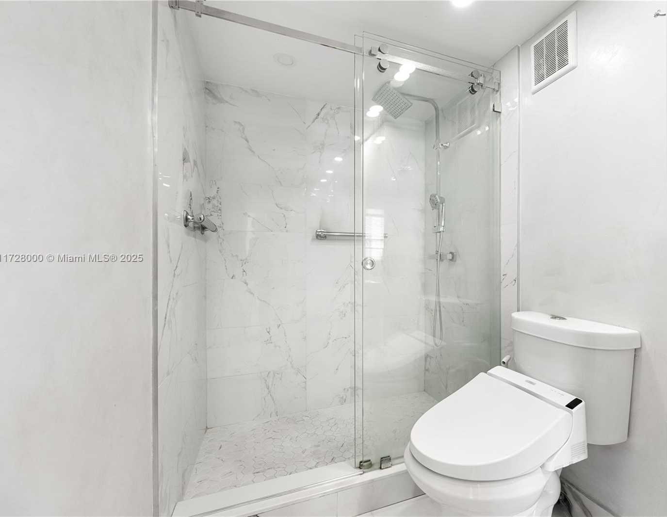 Small Image of 1601 SOUTH OCEAN DR #105, Hollywood Number 21