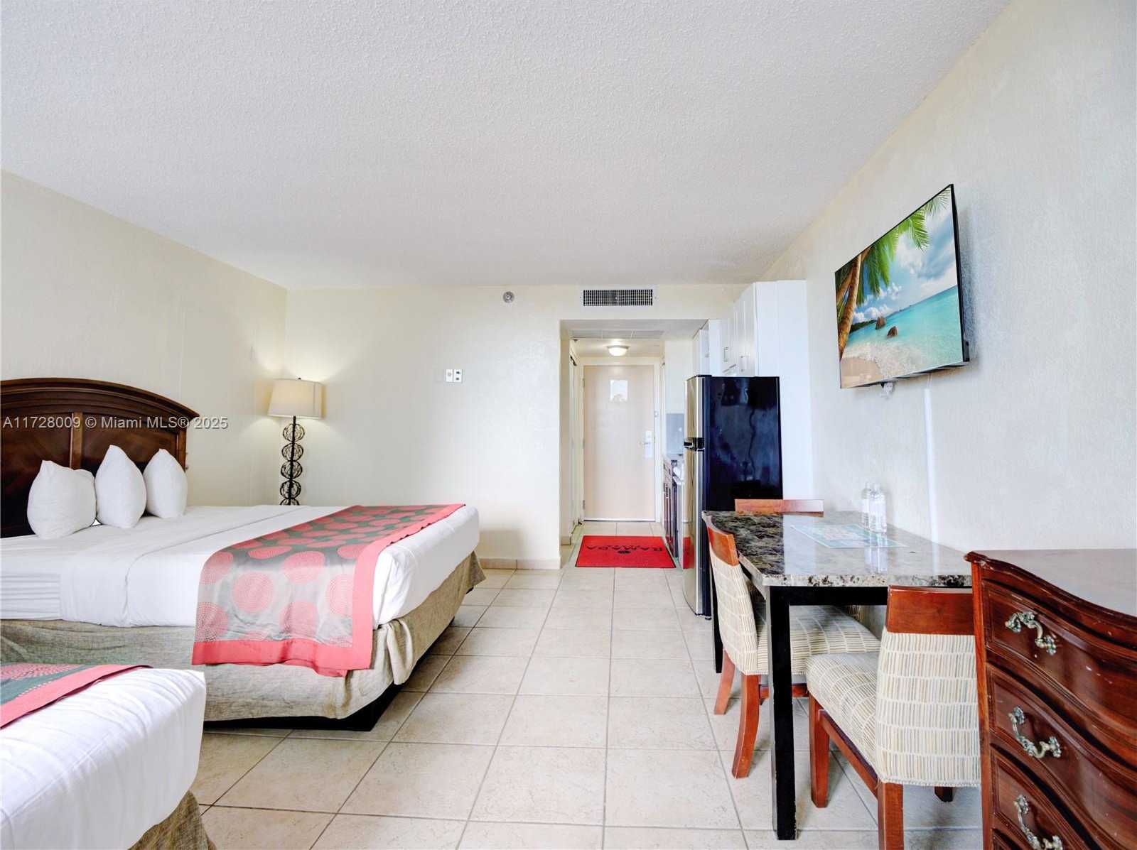 Small Image of 19201 COLLINS AVE #1141, Sunny Isles Beach Number 21