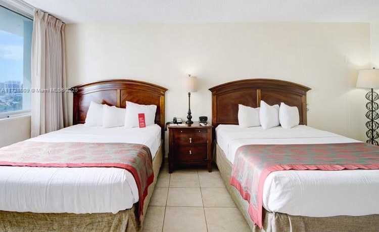 Small Image of 19201 COLLINS AVE #1141, Sunny Isles Beach Number 23