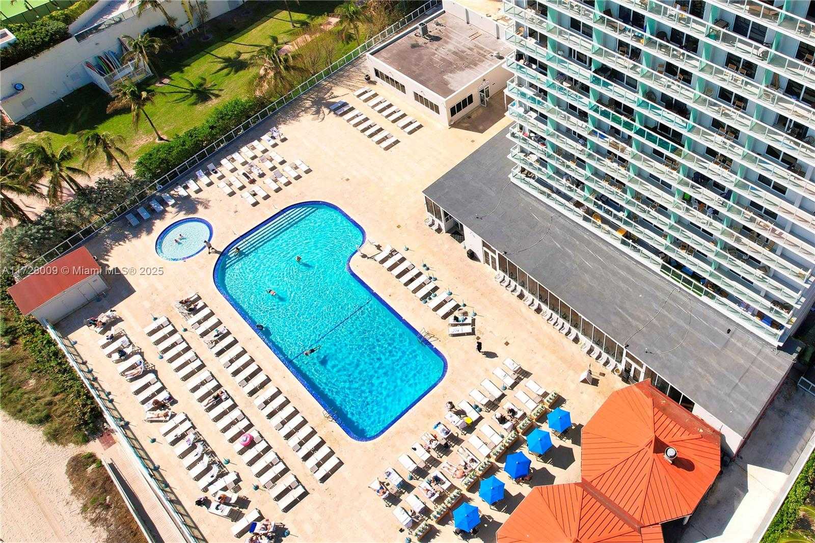 Small Image of 19201 COLLINS AVE #1141, Sunny Isles Beach Number 3