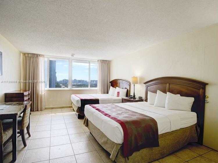 Small Image of 19201 COLLINS AVE #1141, Sunny Isles Beach Number 7