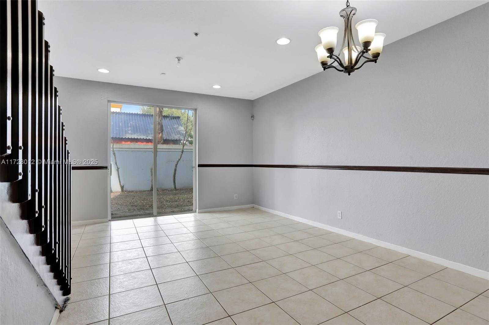 Small Image of 3427 NORTH WEST 14TH CT #3427, Lauderhill Number 12