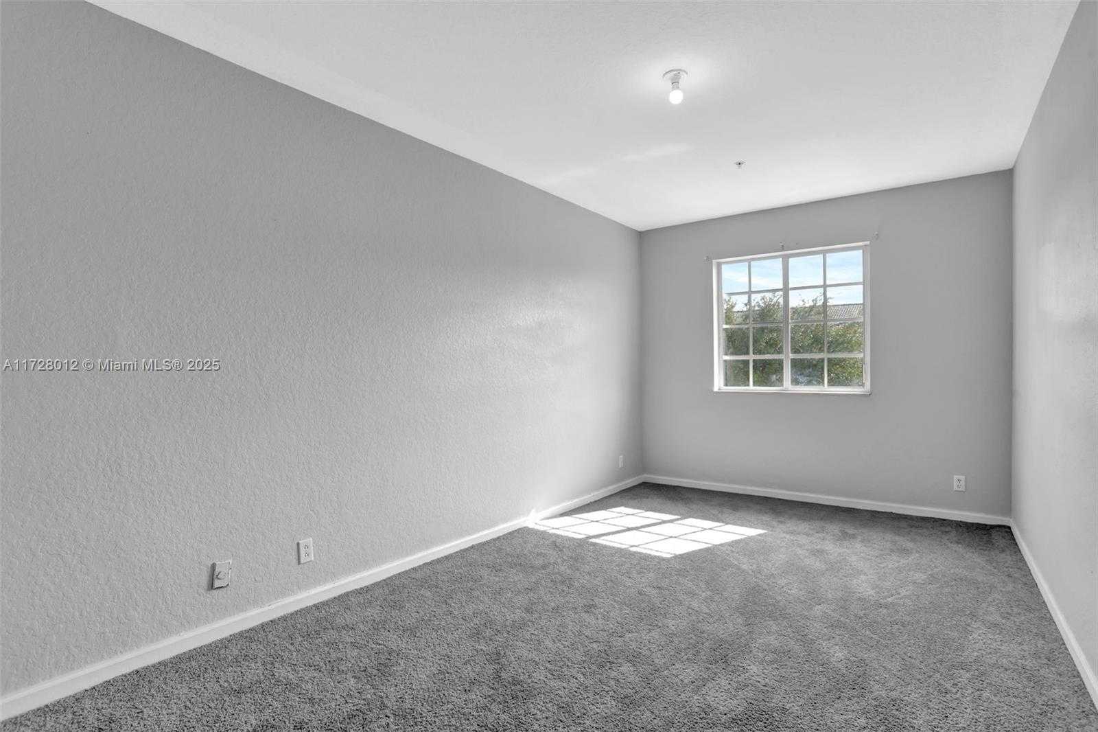Small Image of 3427 NORTH WEST 14TH CT #3427, Lauderhill Number 29
