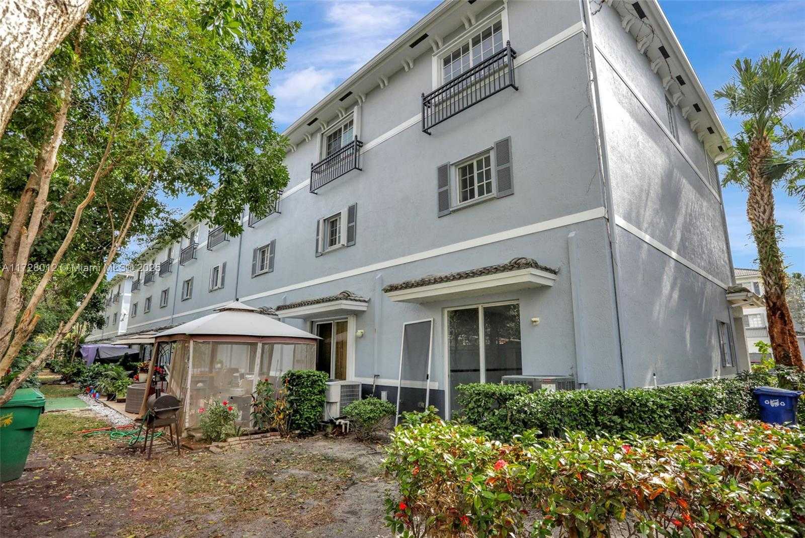 Small Image of 3427 NORTH WEST 14TH CT #3427, Lauderhill Number 32