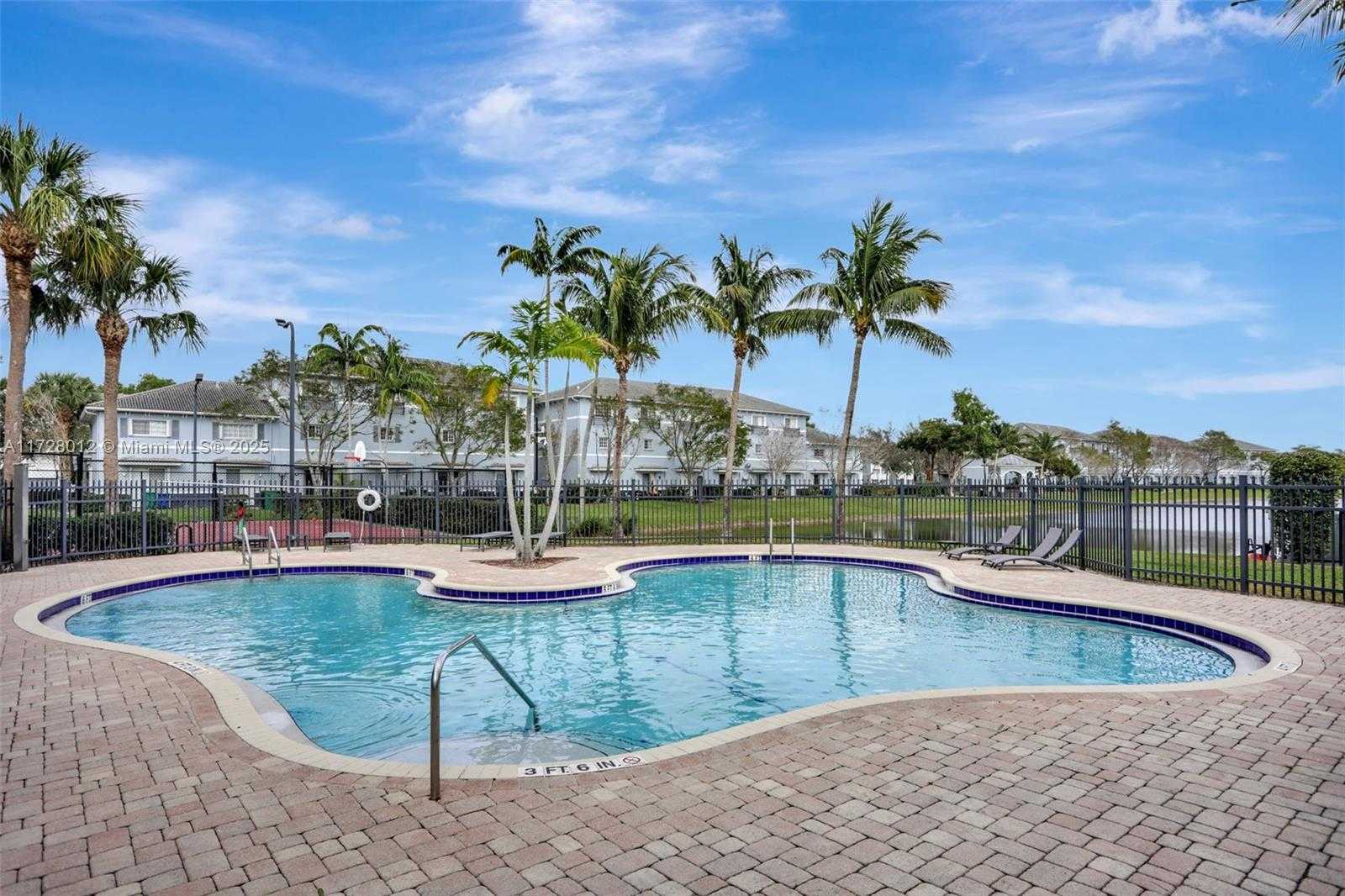 Small Image of 3427 NORTH WEST 14TH CT #3427, Lauderhill Number 36