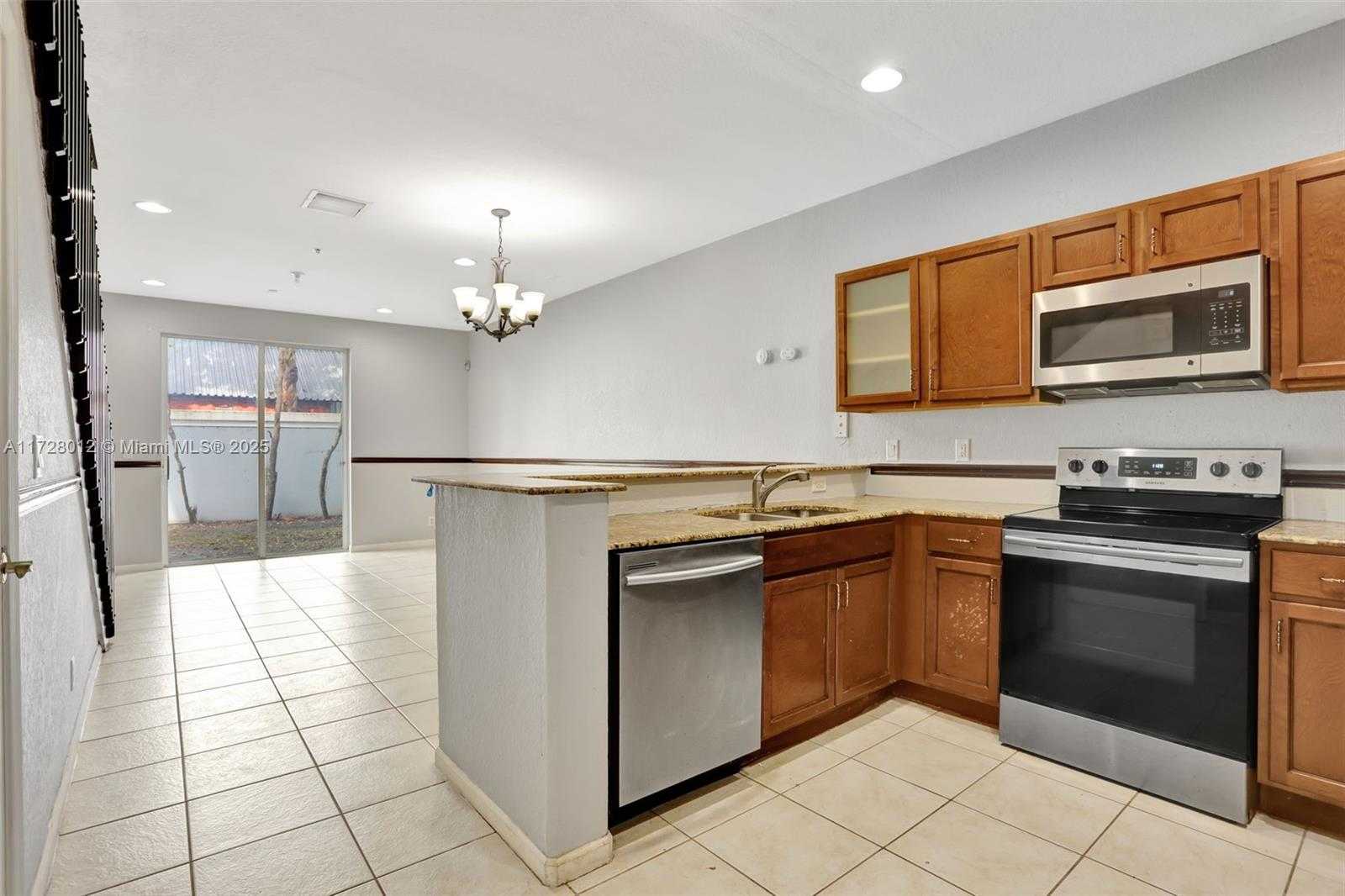Small Image of 3427 NORTH WEST 14TH CT #3427, Lauderhill Number 5