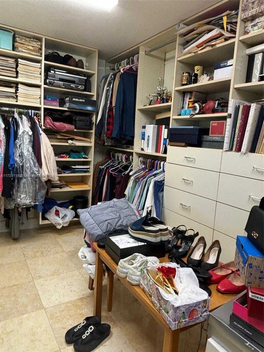 Small Image of 10350 WEST BAY HARBOR DR #10AB, Bay Harbor Islands Number 16