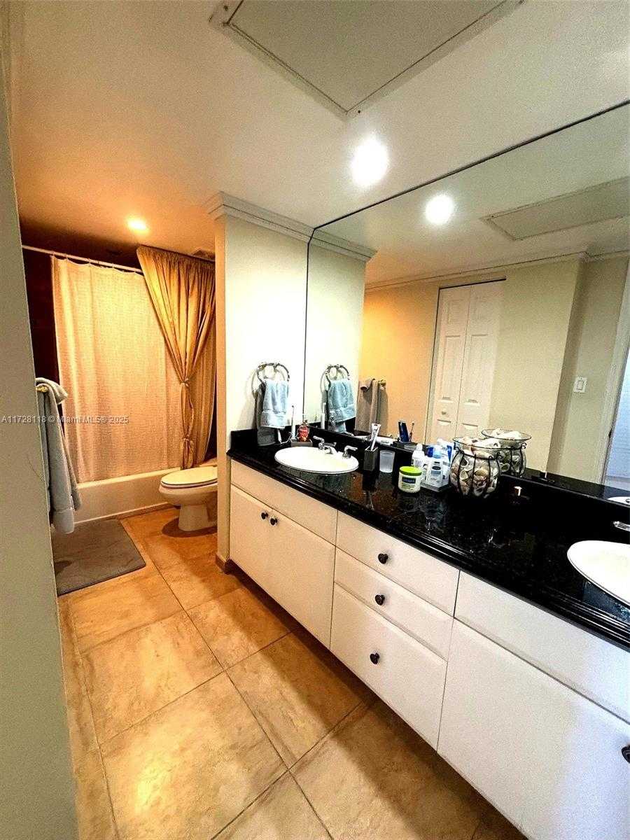Small Image of 10350 WEST BAY HARBOR DR #10AB, Bay Harbor Islands Number 20