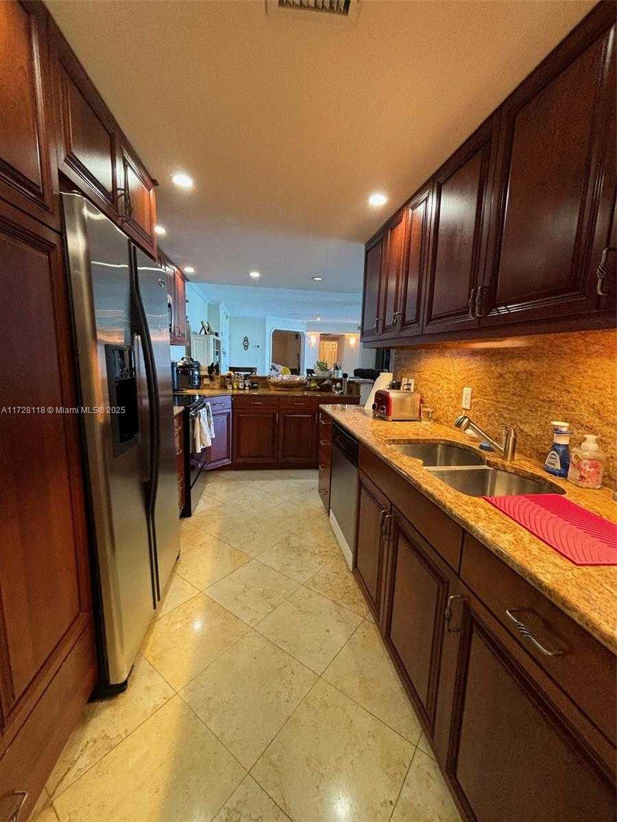 Small Image of 10350 WEST BAY HARBOR DR #10AB, Bay Harbor Islands Number 7