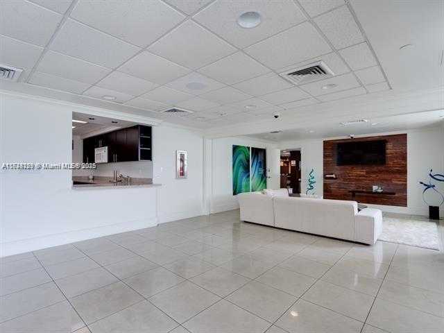 Small Image of 650 WEST AVE #2409, Miami Beach Number 37