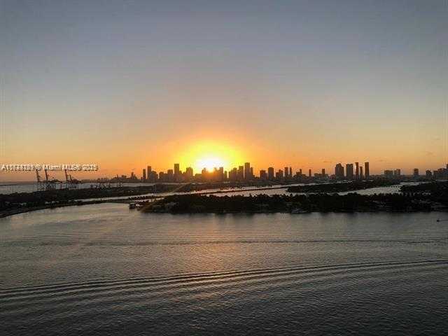 Small Image of 650 WEST AVE #2409, Miami Beach Number 55