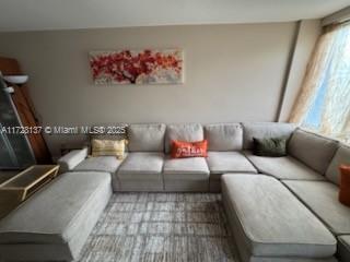 Small Image of 250 180TH DR #455, Sunny Isles Beach Number 3