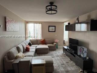 Small Image of 250 180TH DR #455, Sunny Isles Beach Number 4