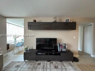 Small Image of 250 180TH DR #455, Sunny Isles Beach Number 6