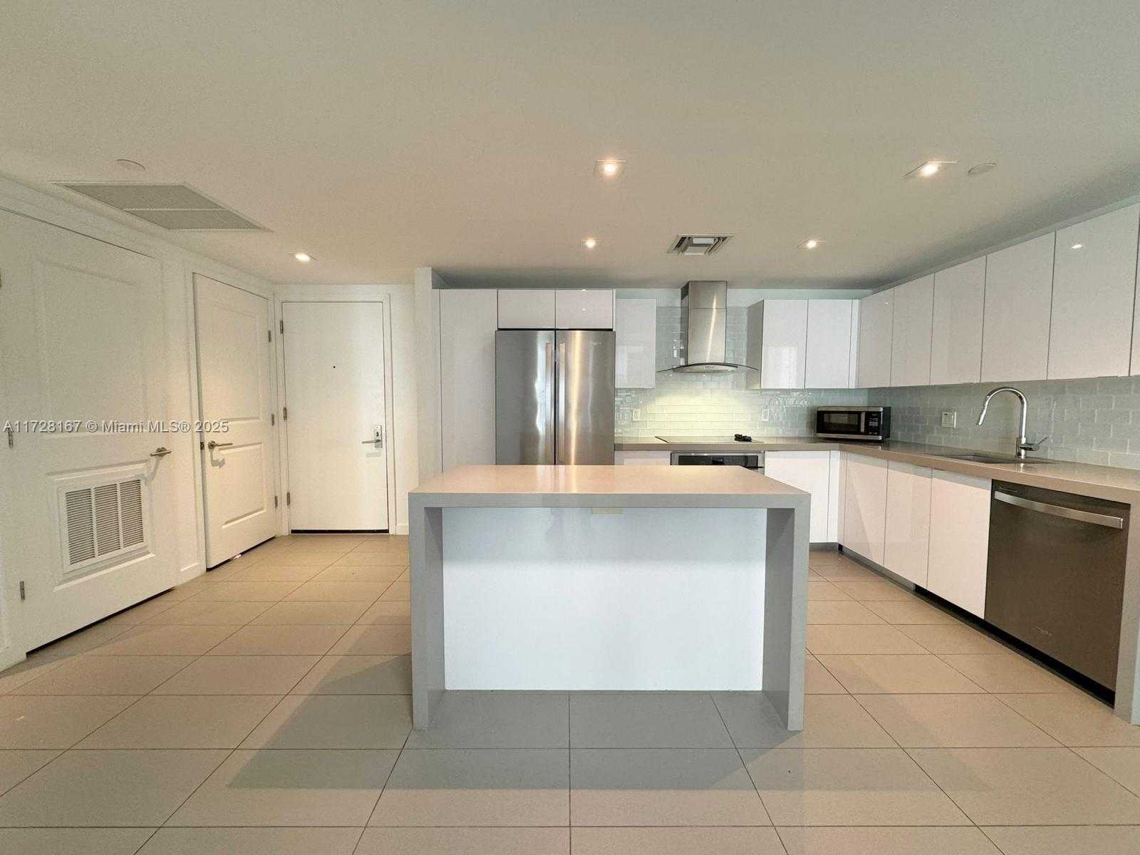 Small Image of 1600 NORTH EAST 1ST AVE #1917, Miami Number 3