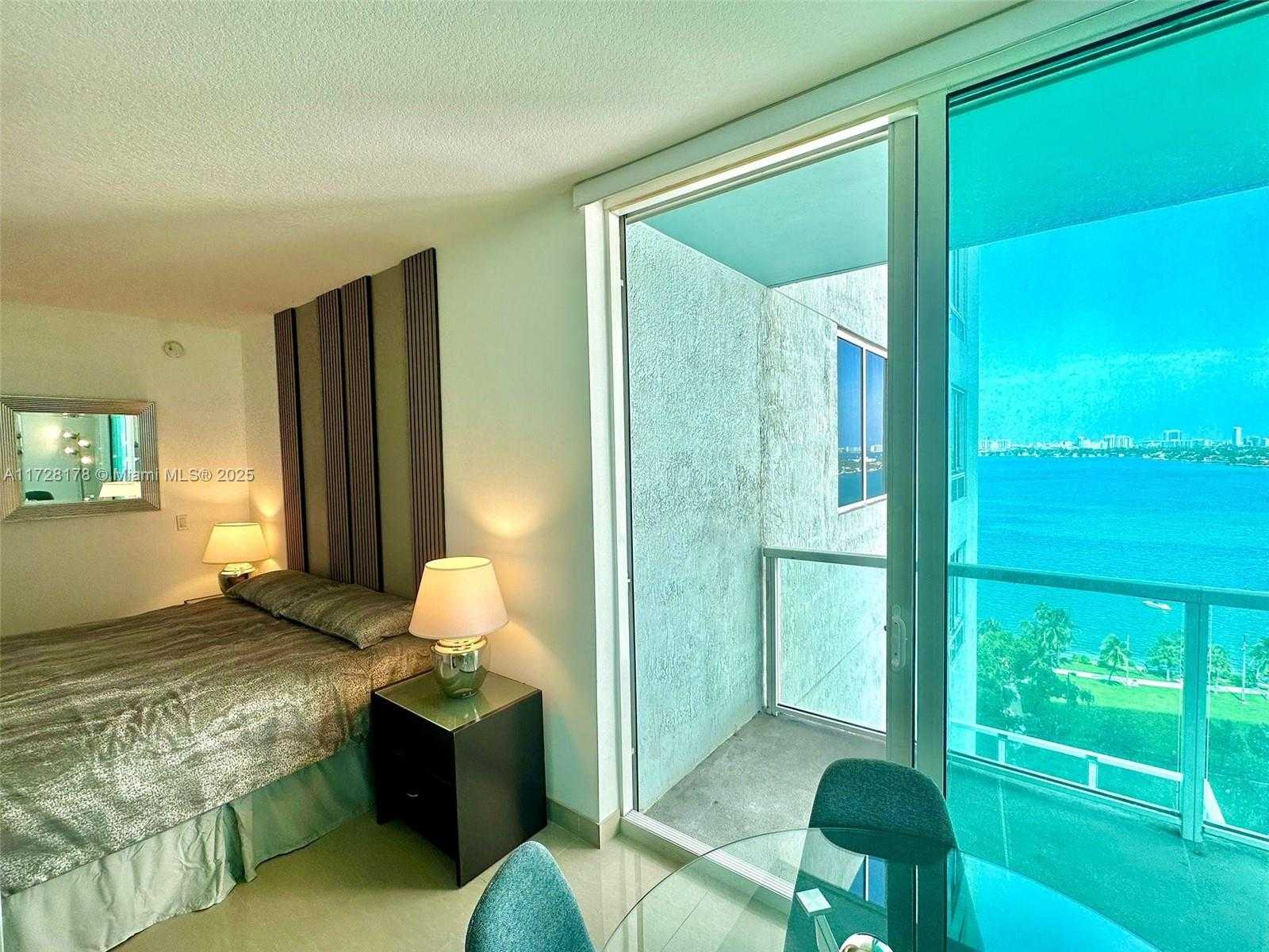 Small Image of 1900 NORTH BAYSHORE DR #1505, Miami Number 5