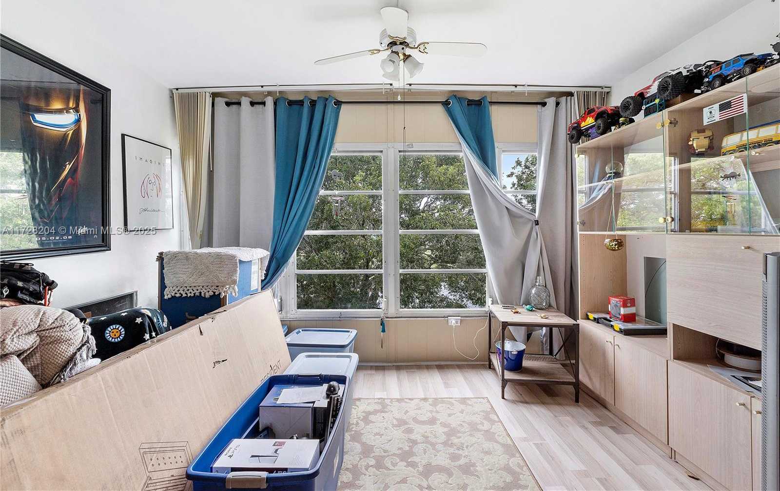 Small Image of 1030 COUNTRY CLUB DR #407, Margate Number 11