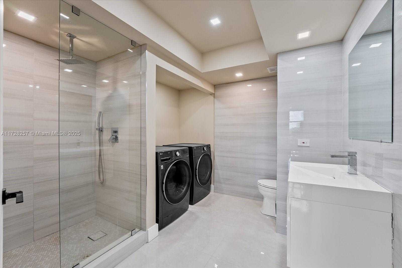 Small Image of 20281 EAST COUNTRY CLUB DR #304, Aventura Number 17