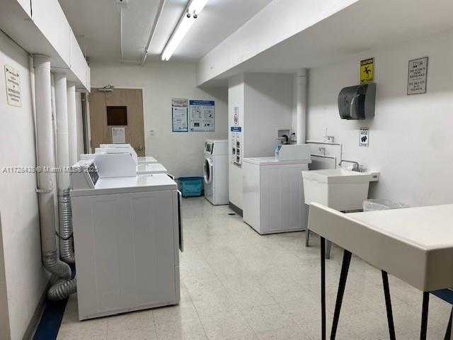 Small Image of 100 LINCOLN RD #616, Miami Beach Number 31