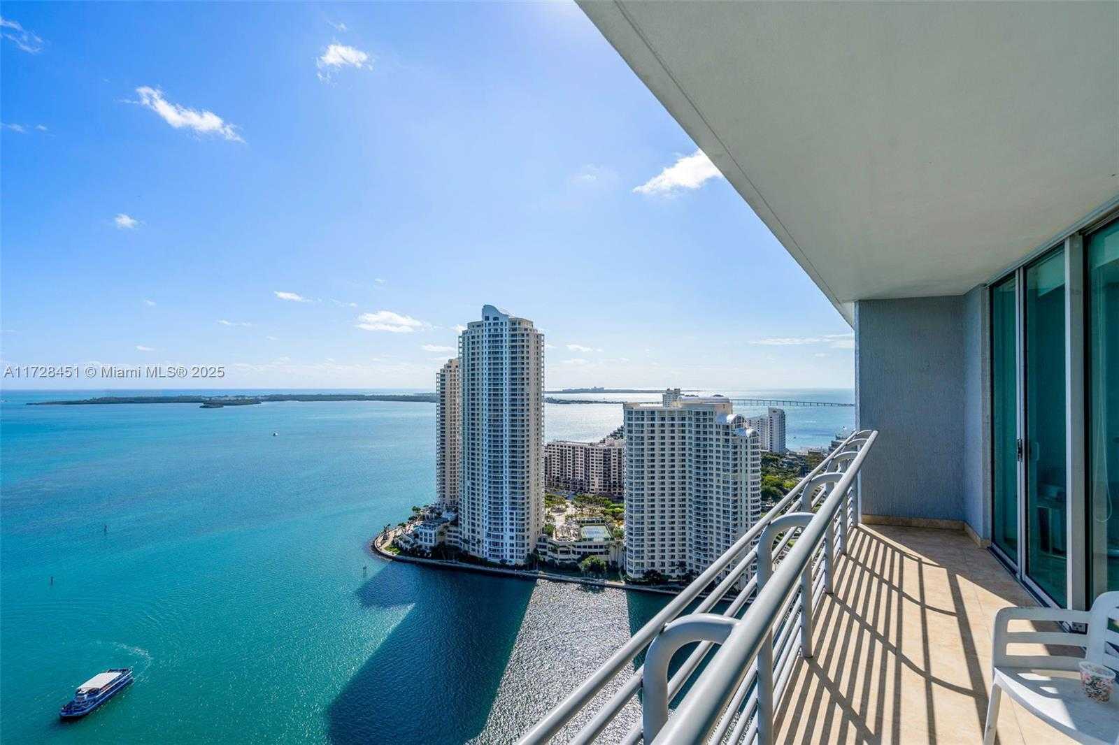 Small Image of 335 SOUTH BISCAYNE BLVD #3612, Miami Number 21