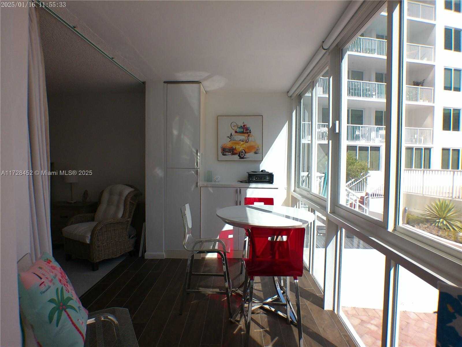 Small Image of 5401 COLLINS AVE #130, Miami Beach Number 32