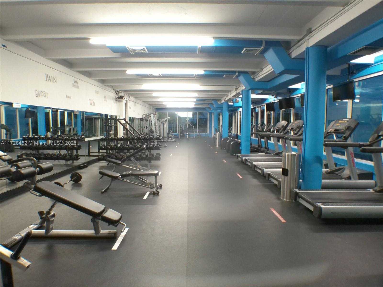 Small Image of 5401 COLLINS AVE #130, Miami Beach Number 36