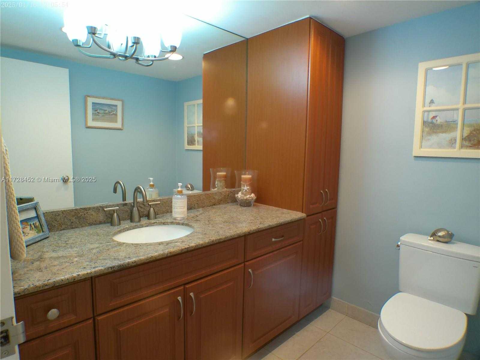 Small Image of 5401 COLLINS AVE #130, Miami Beach Number 37