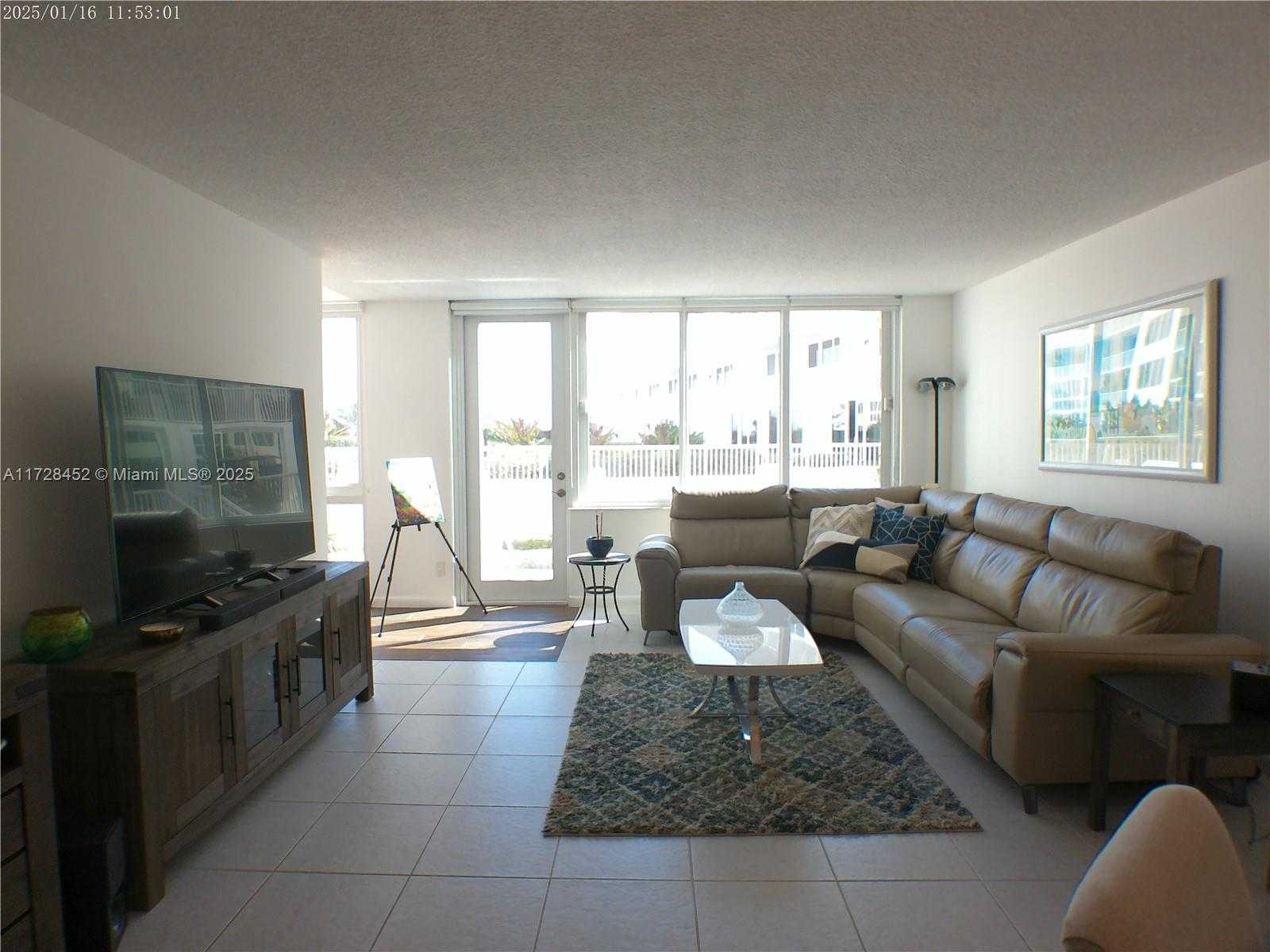 Small Image of 5401 COLLINS AVE #130, Miami Beach Number 7