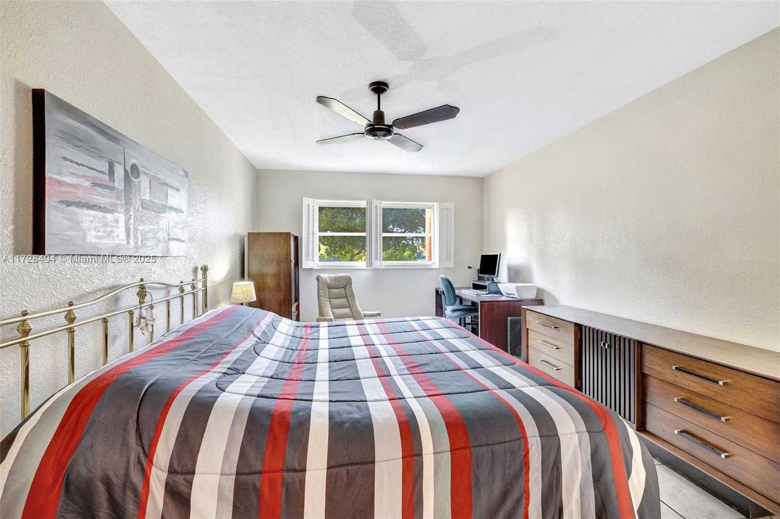 Small Image of 1035 COUNTRY CLUB DR #206, Margate Number 16