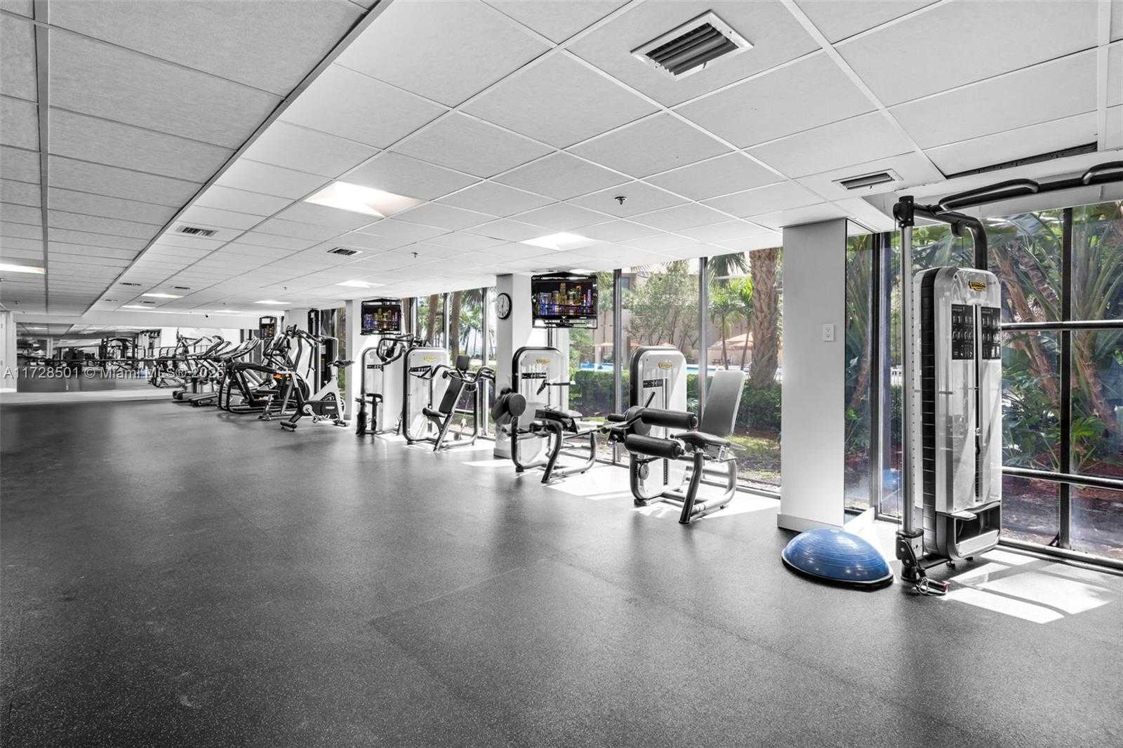 Small Image of 540 BRICKELL KEY DR #1021, Miami Number 21