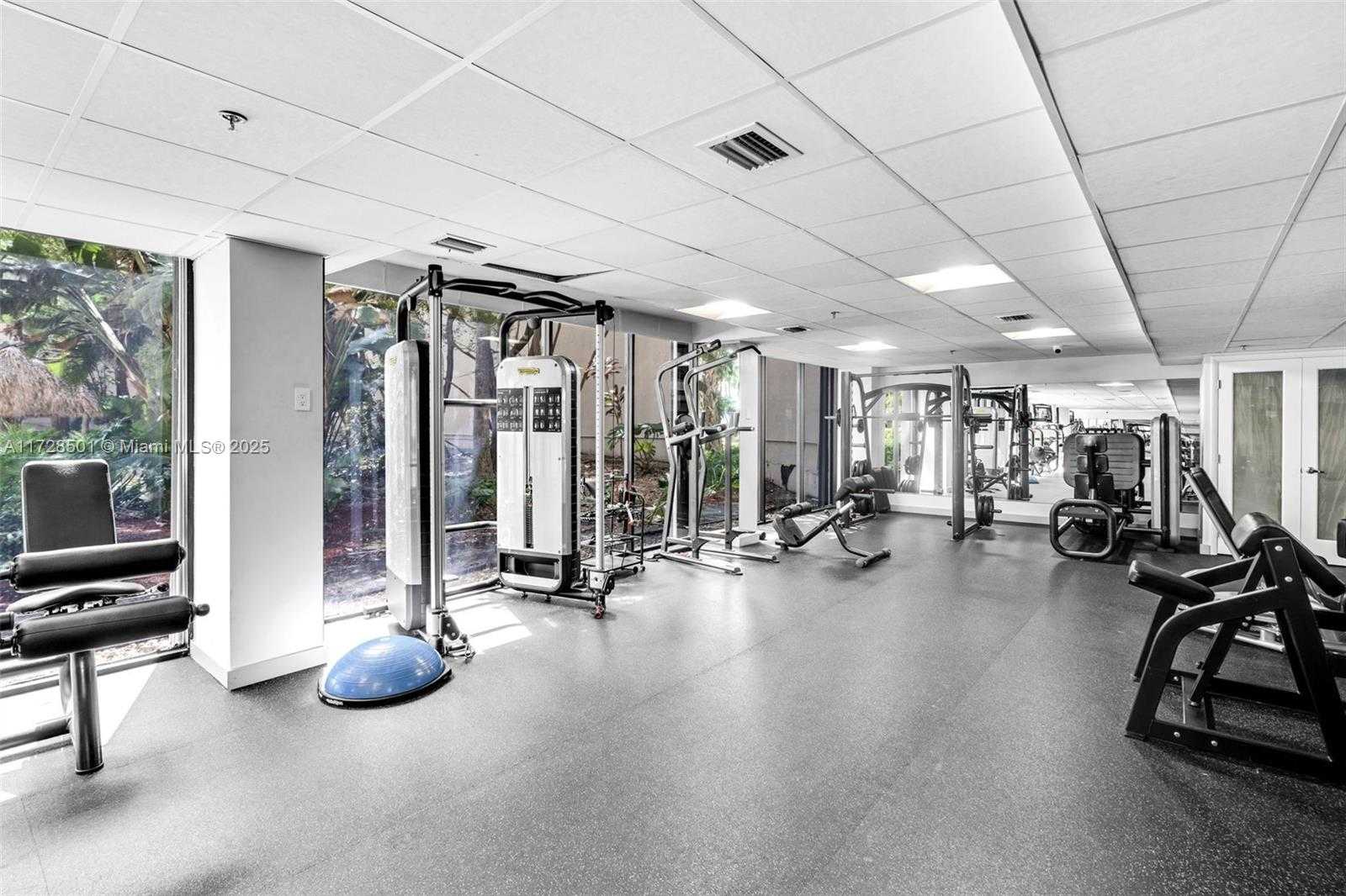 Small Image of 540 BRICKELL KEY DR #1021, Miami Number 34