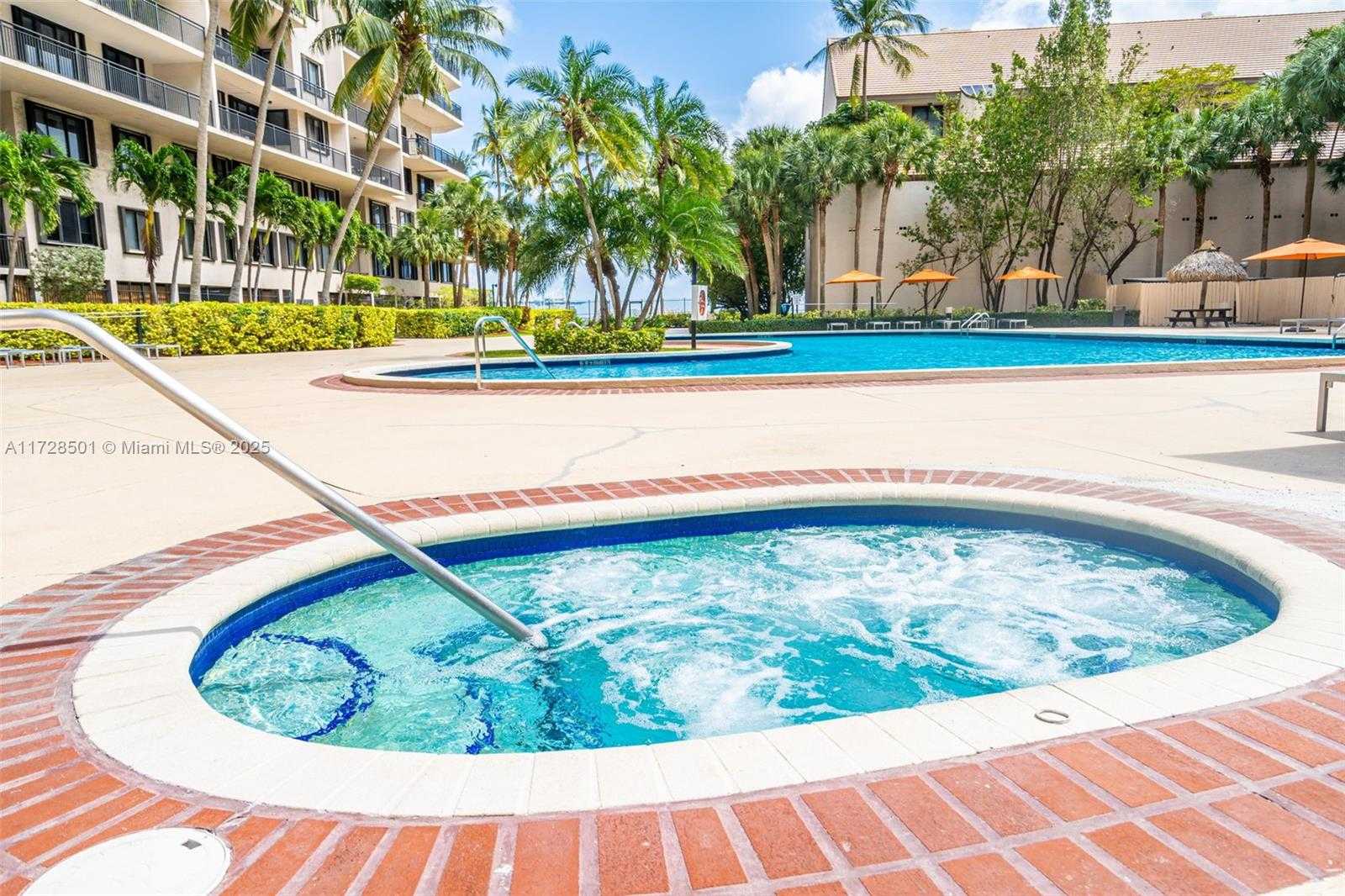 Small Image of 540 BRICKELL KEY DR #1021, Miami Number 41
