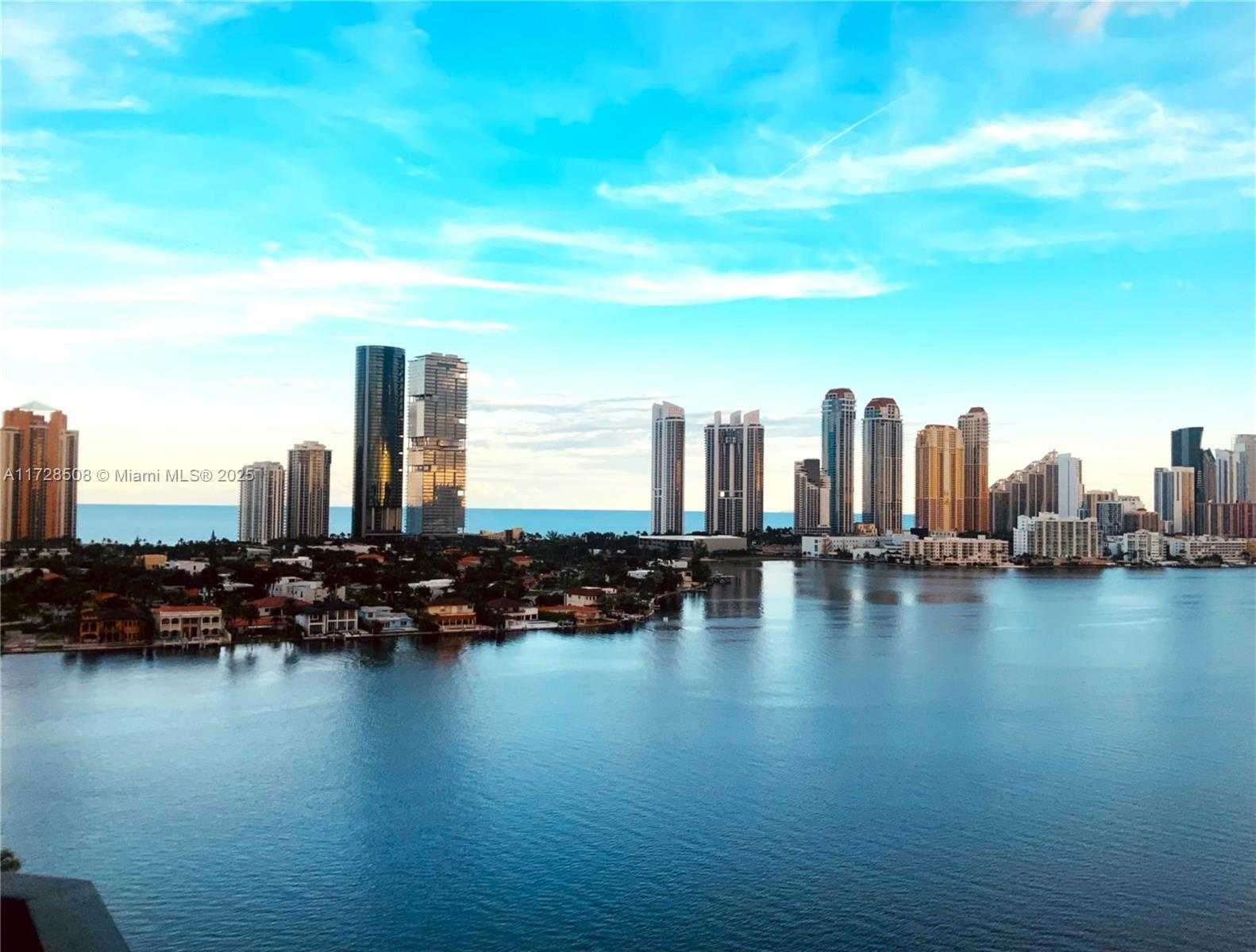 Small Image of 3600 MYSTIC POINTE #1801, Aventura Number 2