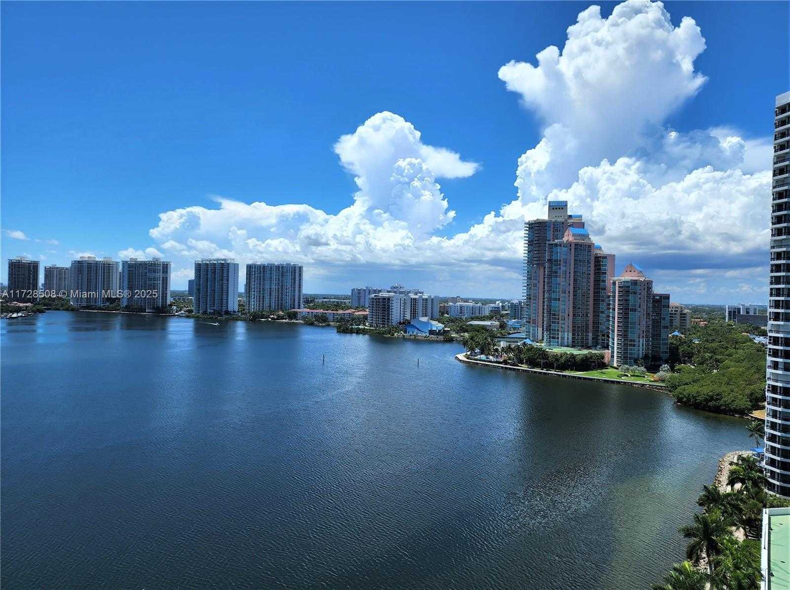 Small Image of 3600 MYSTIC POINTE #1801, Aventura Number 3