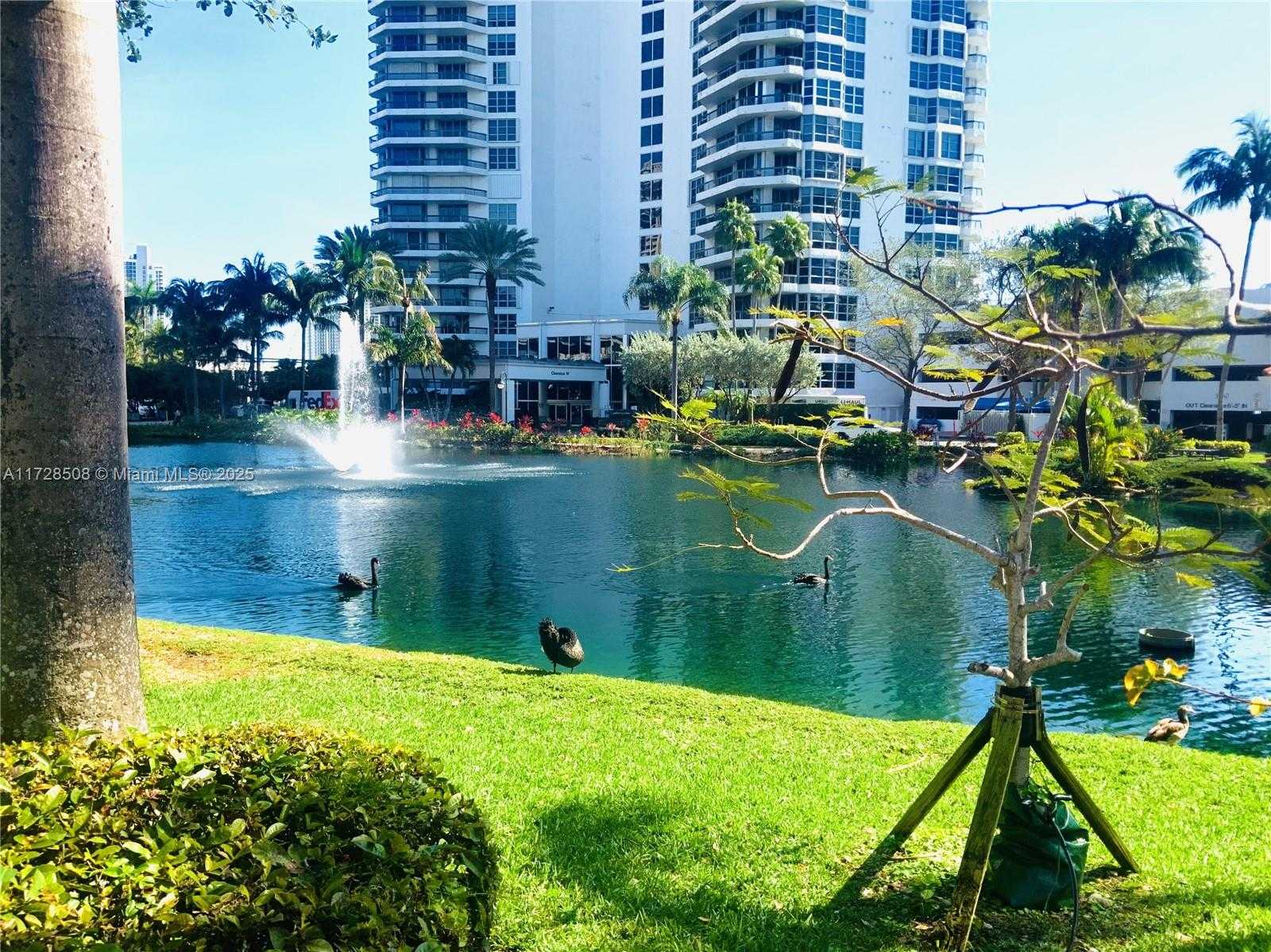 Small Image of 3600 MYSTIC POINTE #1801, Aventura Number 40