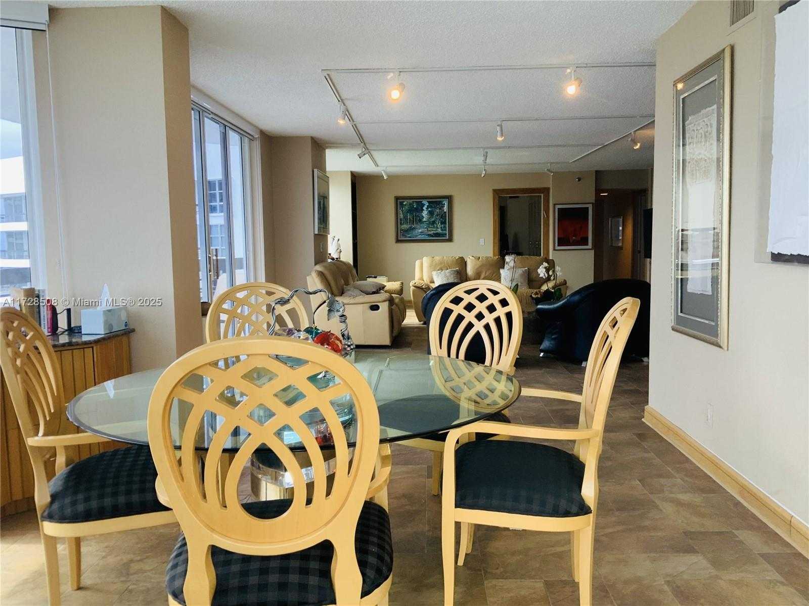 Small Image of 3600 MYSTIC POINTE #1801, Aventura Number 81