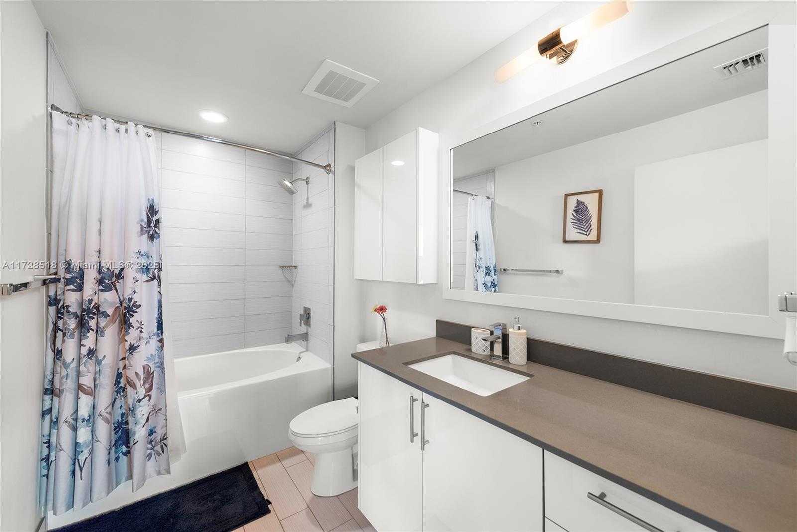 Small Image of 999 SOUTH WEST 1ST AVE #1405, Miami Number 18