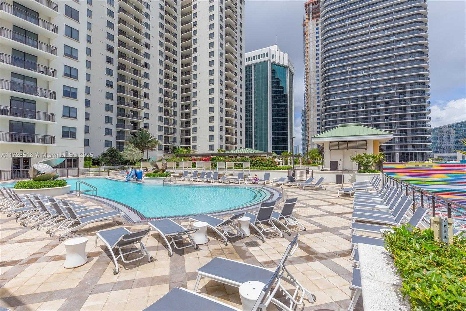 Small Image of 999 SOUTH WEST 1ST AVE #1405, Miami Number 24