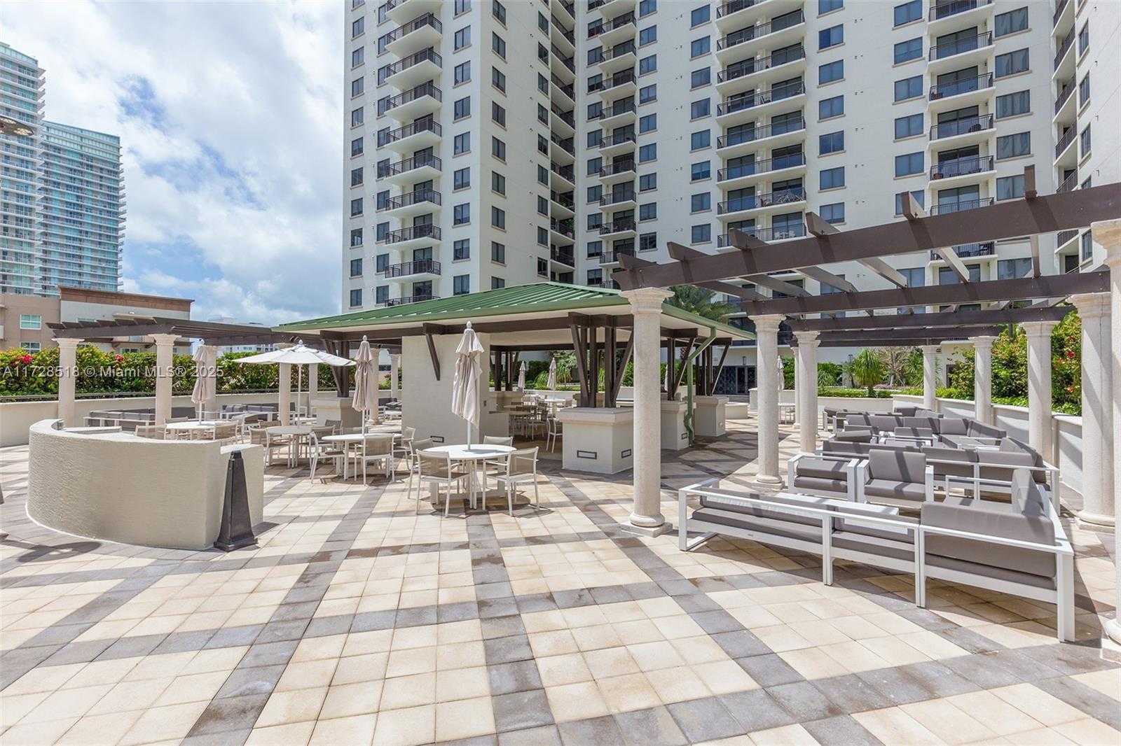 Small Image of 999 SOUTH WEST 1ST AVE #1405, Miami Number 31