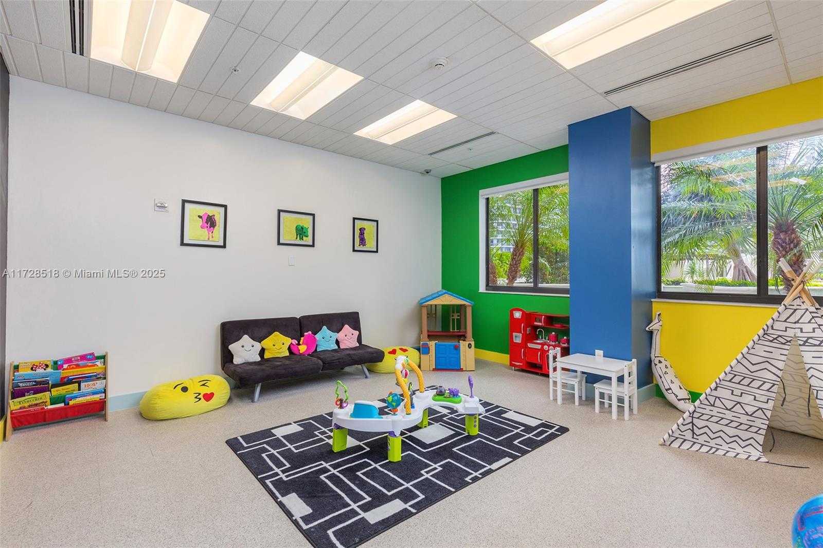 Small Image of 999 SOUTH WEST 1ST AVE #1405, Miami Number 34