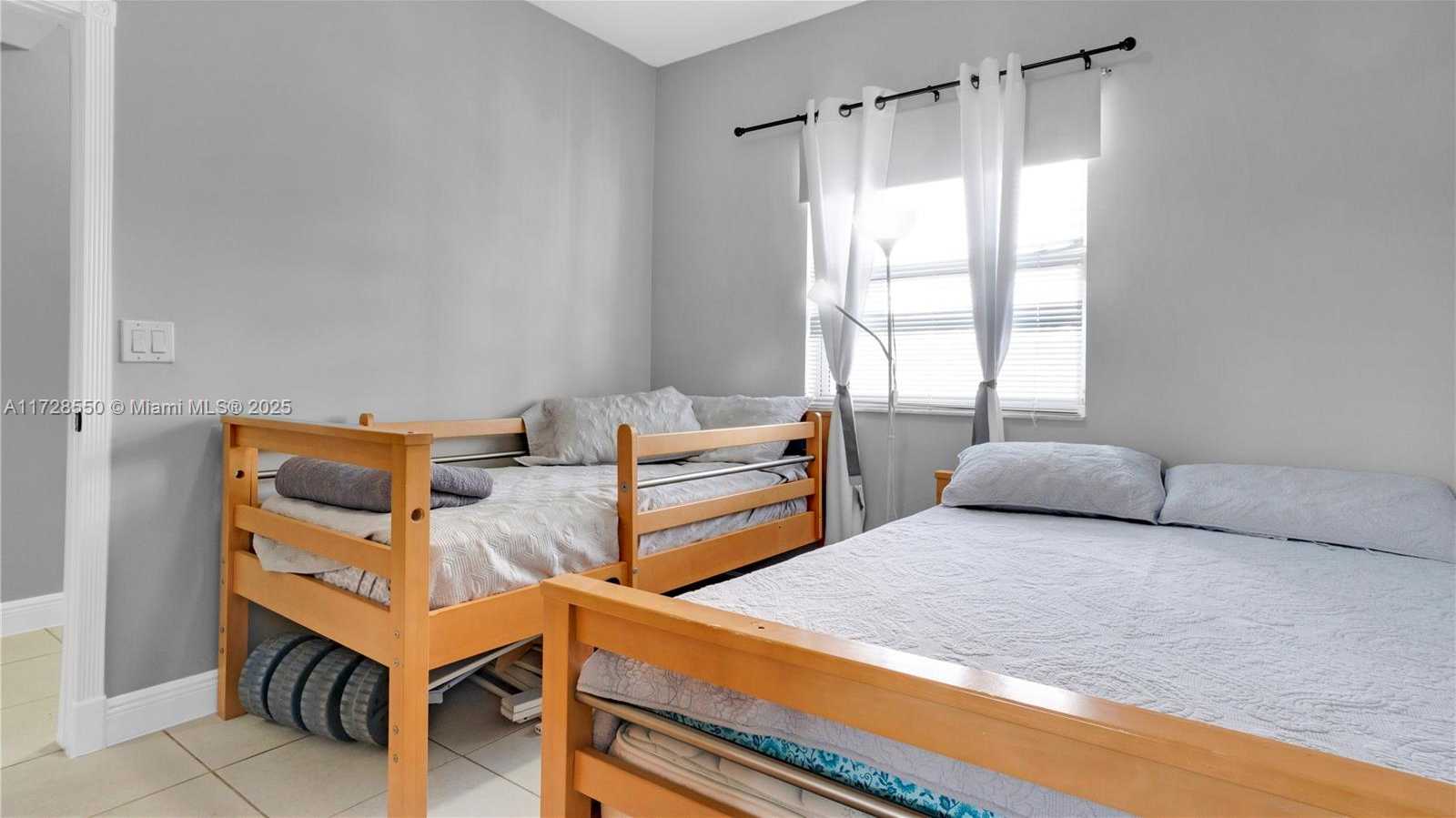 Small Image of 10750 NORTH WEST 66TH ST #413, Doral Number 22