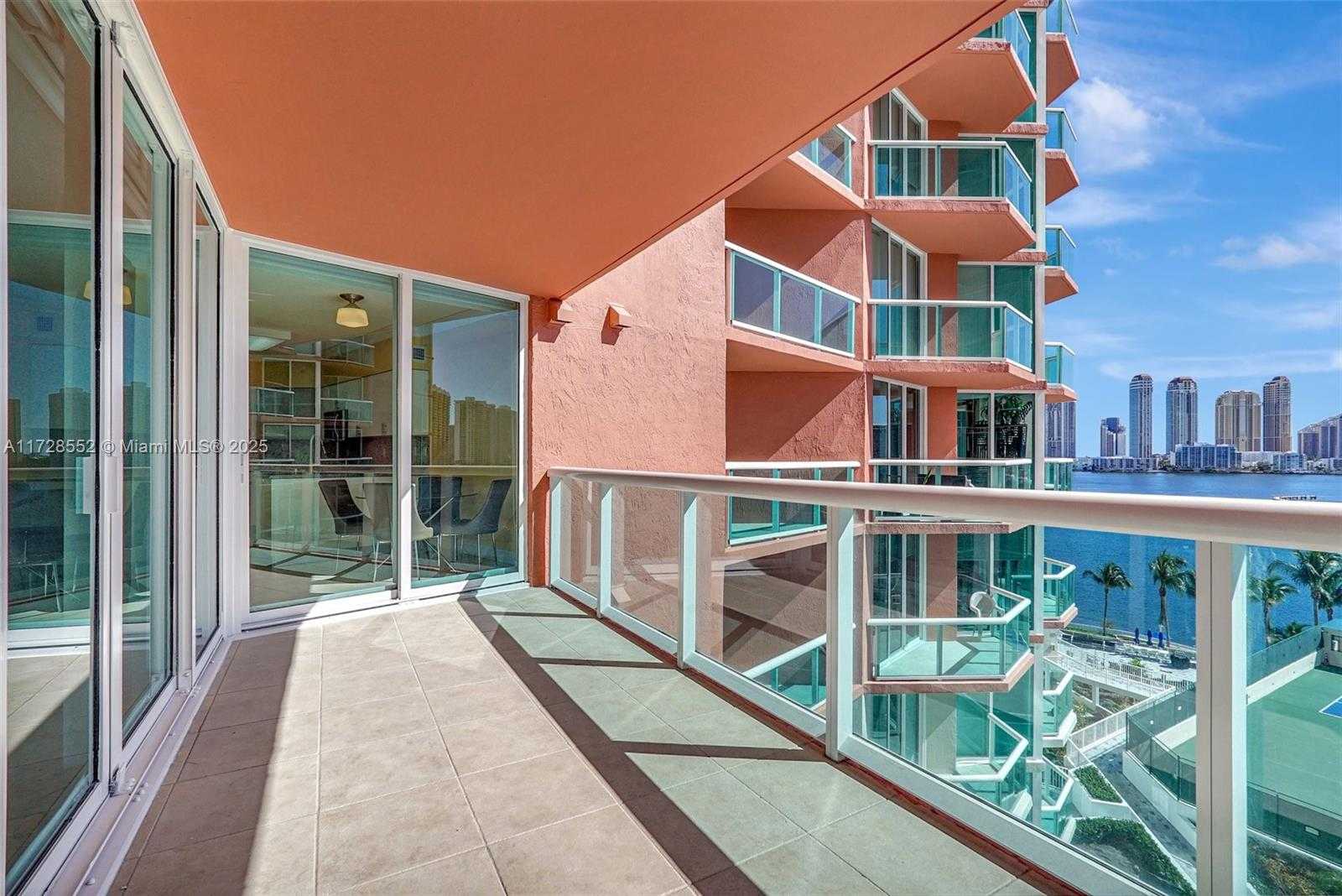 Small Image of 3370 HIDDEN BAY DR #910, Aventura Number 13