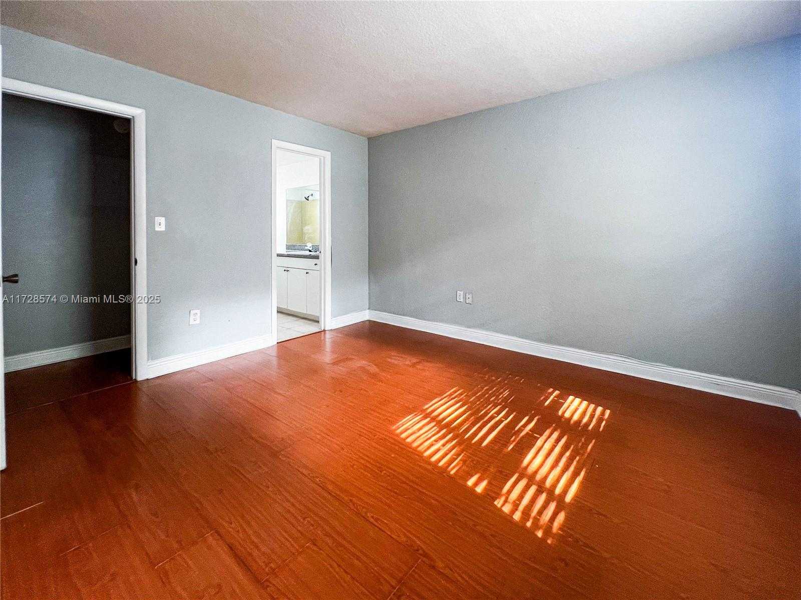 Small Image of 17255 SOUTH WEST 95TH AVE #161, Palmetto Bay Number 20
