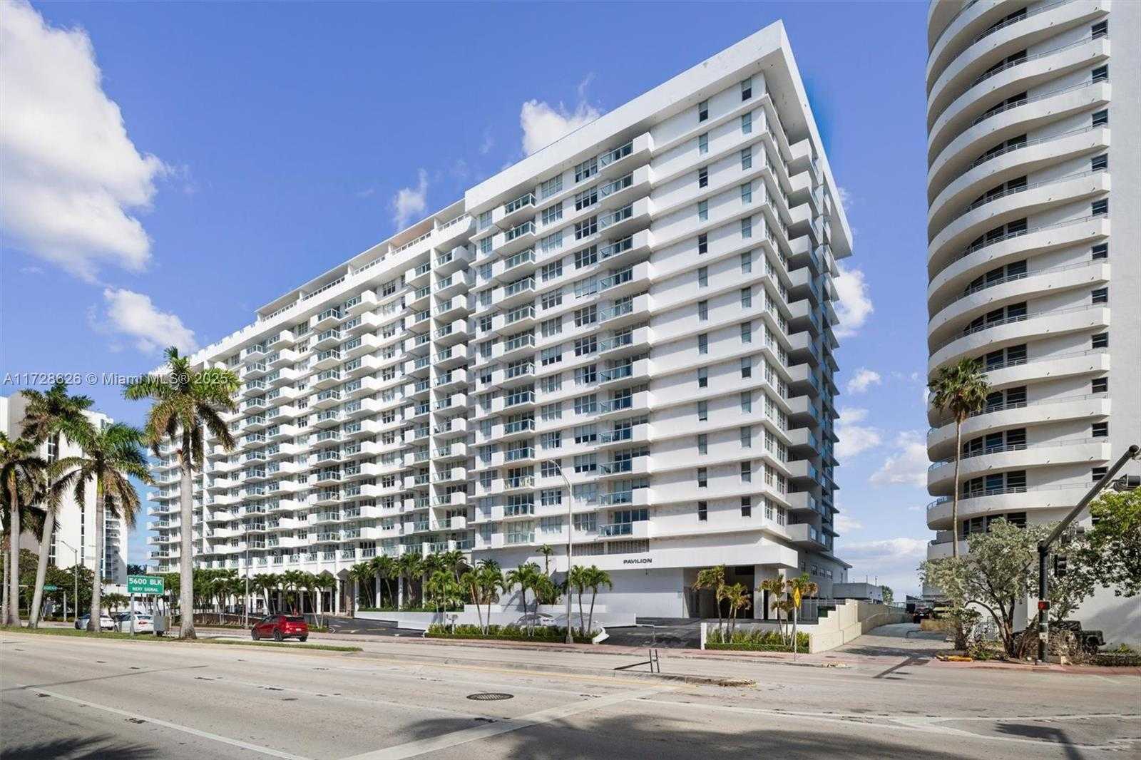 Small Image of 5601 COLLINS AVE #PH-5, Miami Beach Number 20