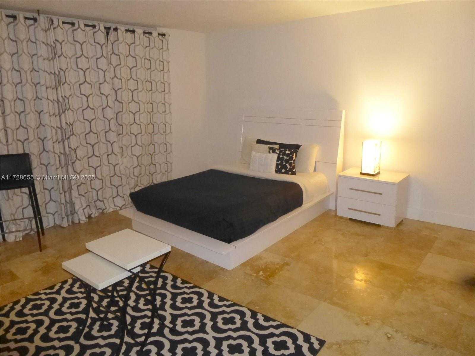 Small Image of 100 LINCOLN RD #1206, Miami Beach Number 9